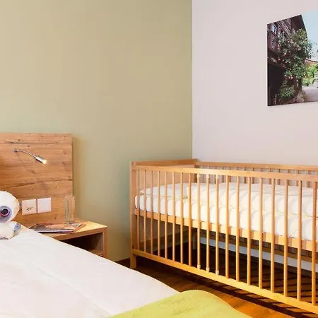 Sleeps 4 Wifi T425785 * Sevelen