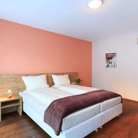 公寓 Sleeps 4 Wifi T425785 Sevelen